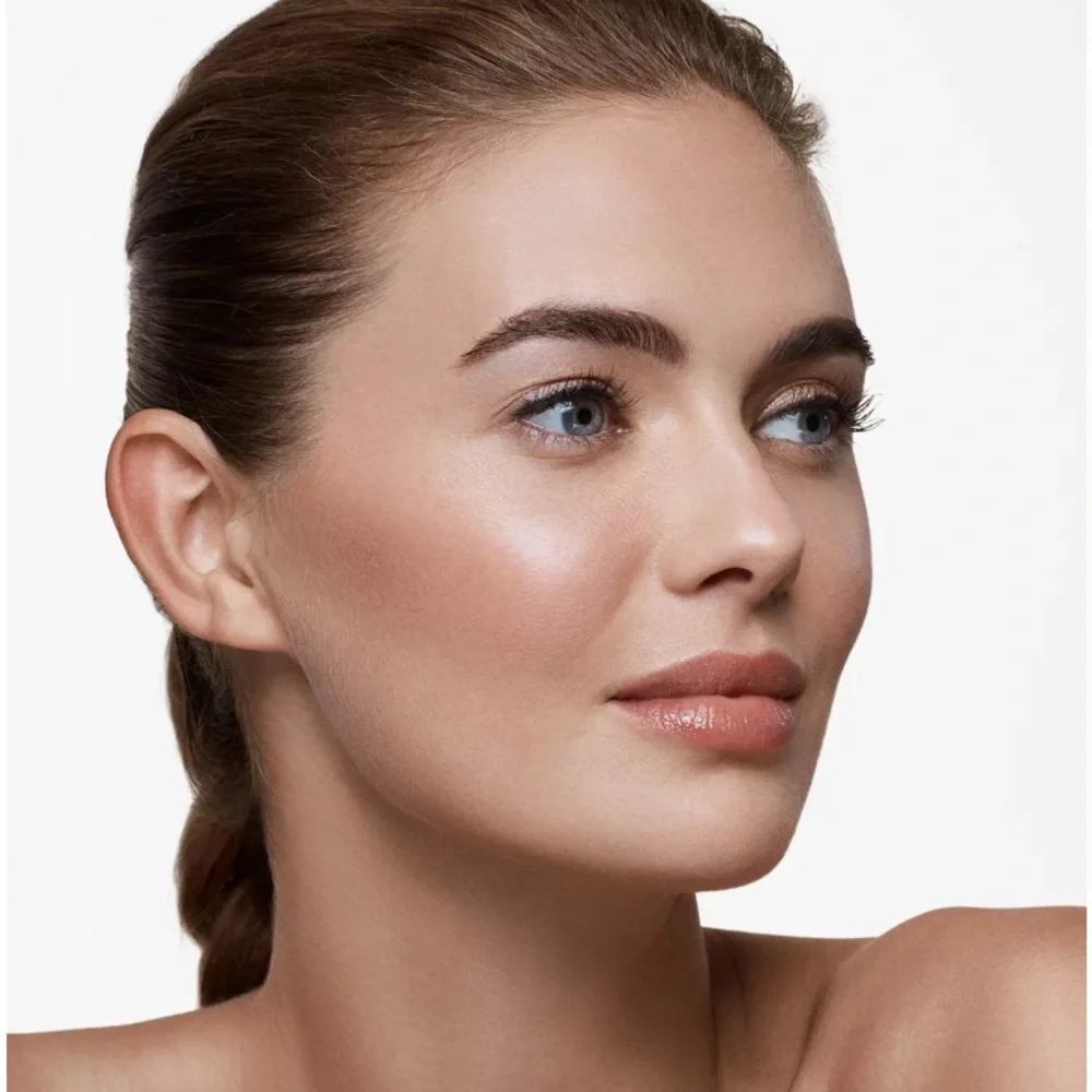 Stila One Step Correct Brightening Finishing Powder